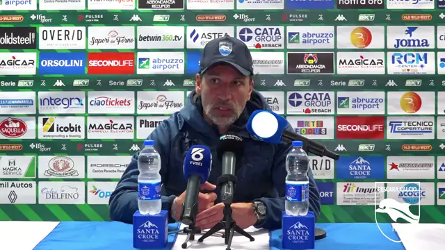 MISTER GORGONE NEL SALA STAMPA PESCARA - PALERMO