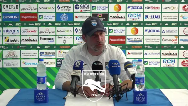 ⬜️🟦 SALA STAMPA ⬜️🟦 Mister Gorgone nel Sala stampa Pescara - Juvestabia